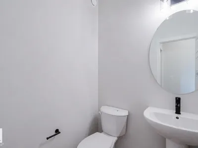2225 194A ST NW photo 44
