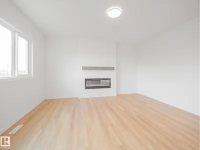 947 18 AV NW photo 27