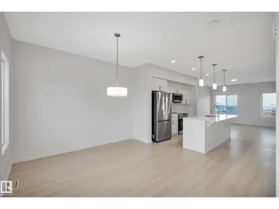 5239 - 5245 21A AV SW SW photo 6