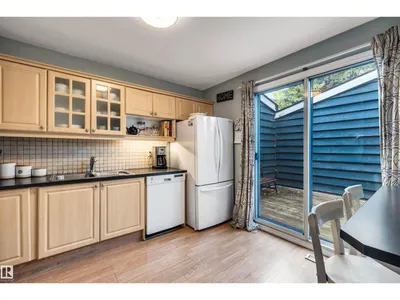 67 WOODLANDS RD photo 15