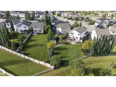 20853 92A AV NW photo 6