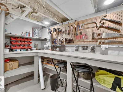10549 130 ST NW photo 49