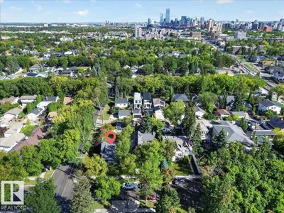 10549 130 ST NW photo 62