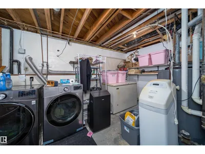 4104 44 ST photo 42