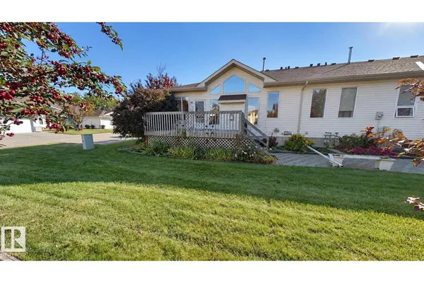 #323 Ravine Villas photo 2