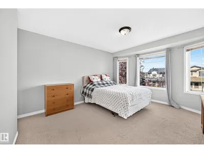 80 BIRCHMONT DR photo 31
