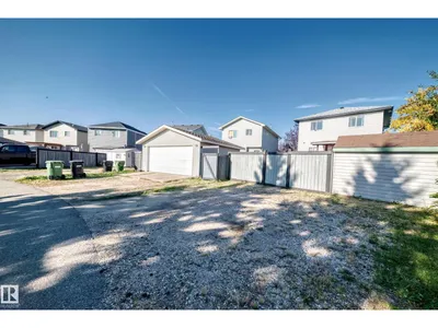80 BIRCHMONT DR photo 60
