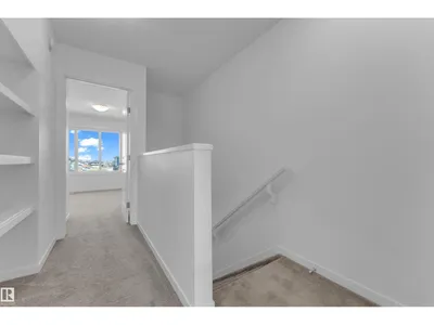 22711 84 AV NW photo 25