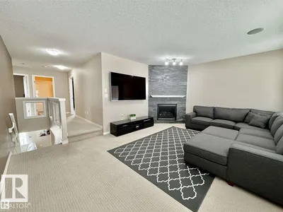 16246 48 ST NW photo 18