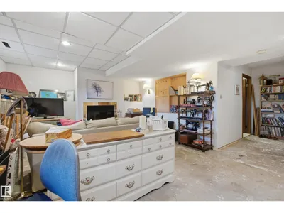 9936 190 ST NW photo 31