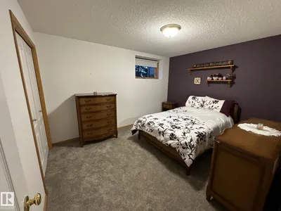 27519 79 AV photo 55