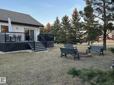27519 79 AV photo 19