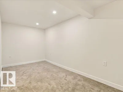 18325 66 AV NW photo 28