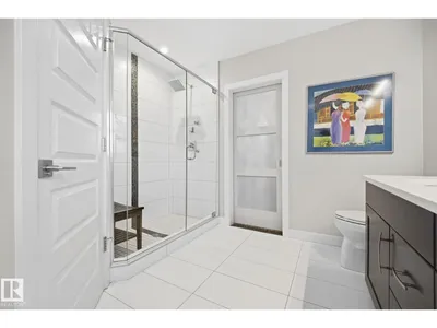 10413 145 ST NW photo 21