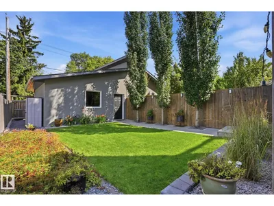 10413 145 ST NW photo 42