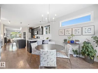10413 145 ST NW photo 16