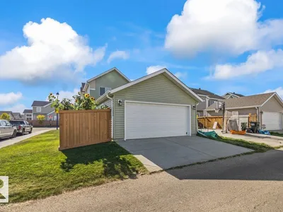 6906 23 AV SW photo 27