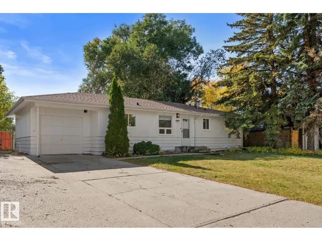 970 Alder Ave, Sherwood Park