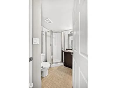 #202 14608 125 ST NW photo 24
