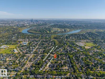9319 147 ST NW NW photo 4