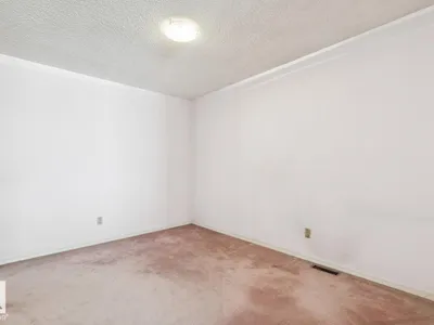 9319 147 ST NW NW photo 35