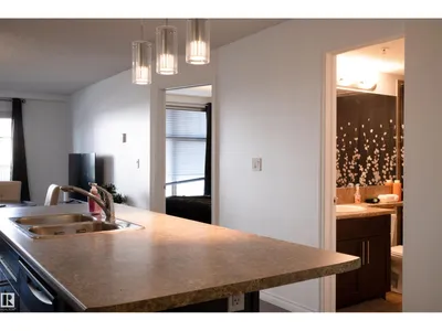 #206 111 AMBLESIDE DR SW photo 7