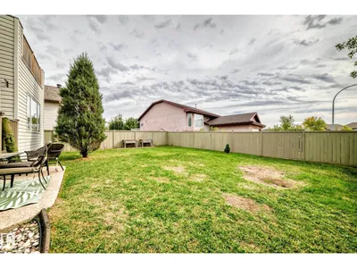 265 DUNVEGAN RD NW photo 40