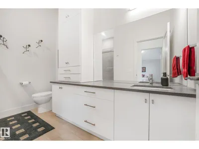 11247 71 AV NW photo 49