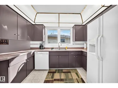 6107 146 AV NW photo 12