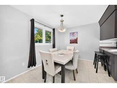 6107 146 AV NW photo 15