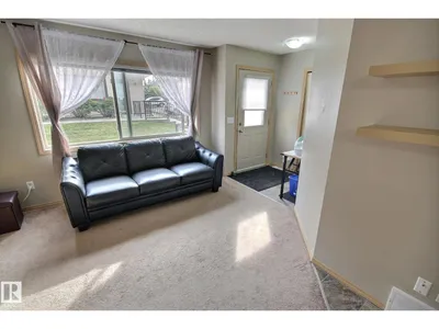 #16 604 62 ST SW photo 7