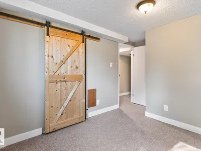 3524 51 ST NW photo 31