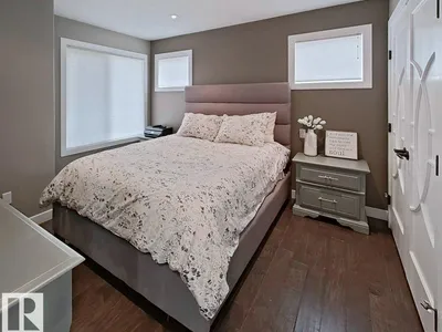 6520 111 AV NW photo 34