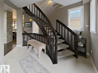 6520 111 AV NW photo 11