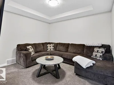 12928 211 ST NW photo 9