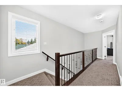 12212 124 ST NW photo 36
