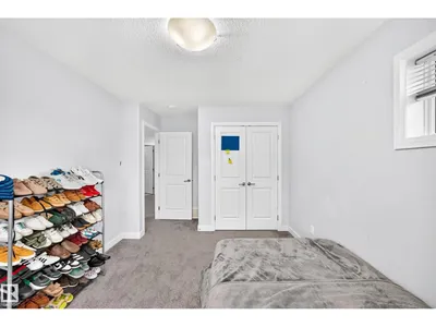 7245 Chivers Place SW SW photo 36