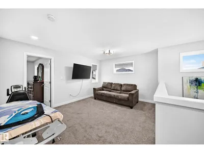 7245 Chivers Place SW SW photo 41