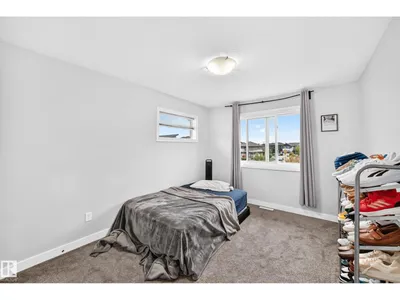 7245 Chivers Place SW SW photo 34