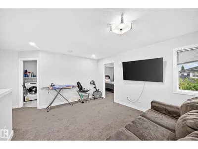 7245 Chivers Place SW SW photo 42