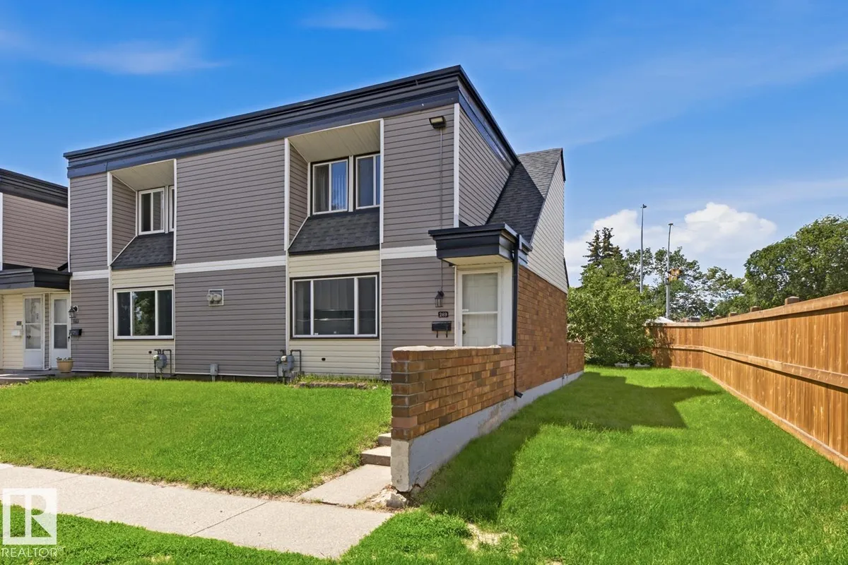 #269 3307 116A AV NW exterior