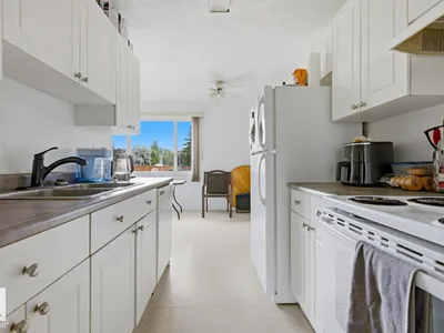 #269 3307 116A AV NW photo 7