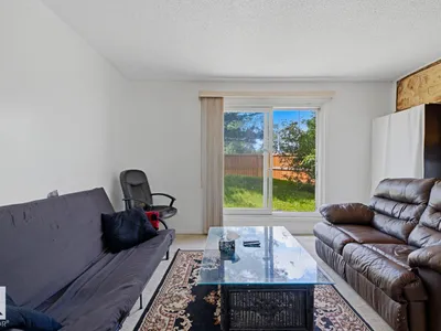 #269 3307 116A AV NW photo 9