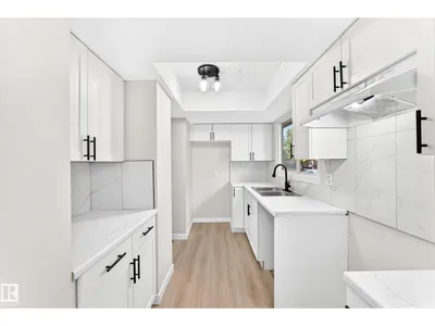 2343 139 AV NW photo 5