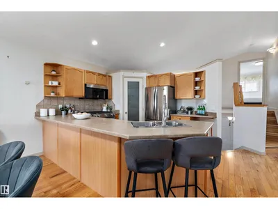 1046 BLACKBURN CL SW photo 7