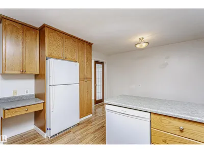 13407 82 ST NW photo 20
