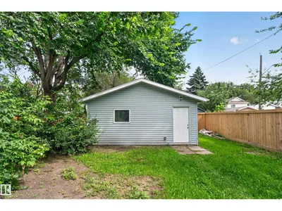 11549 88 ST NW photo 27