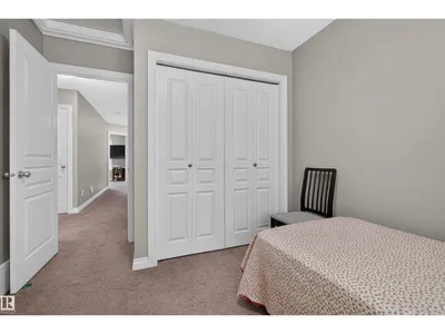 5110 168A AV NW photo 22