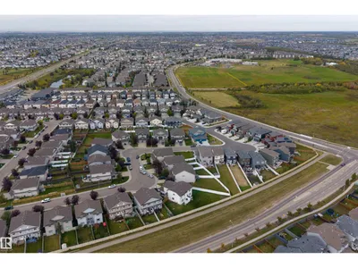 5110 168A AV NW photo 36