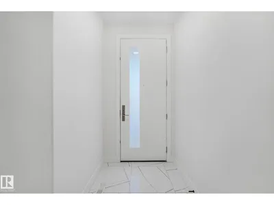 6608 51 AV photo 12